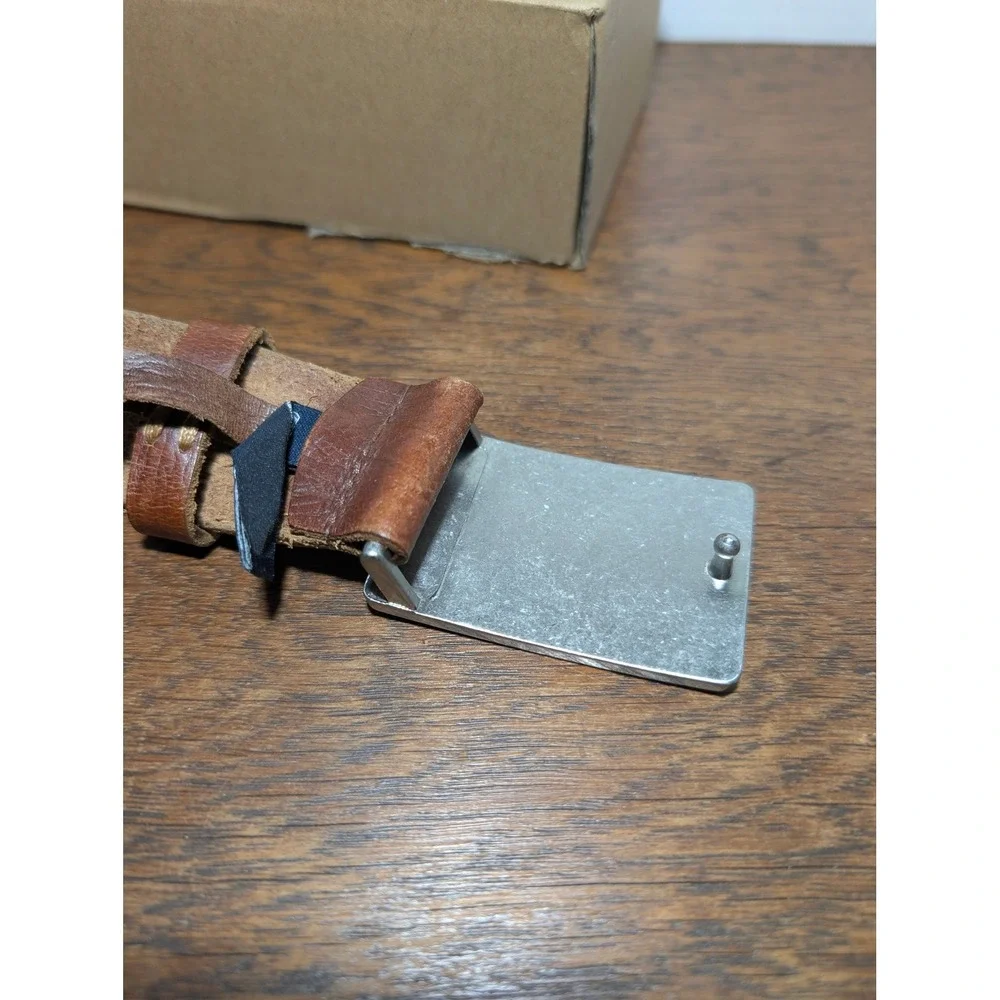 American Living Belt Mens M Brown Good Distressed Leather Eagle Plaque Buckle